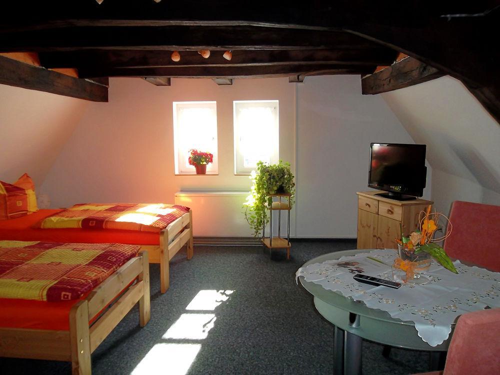 Gasthaus Hotel Zum Kreuz Stetten am Kalten Markt Bagian luar foto